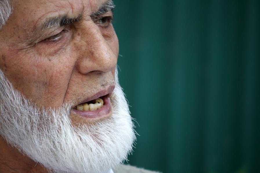 Geelani expresses anguish over killing of 60 year old man in Kupwara